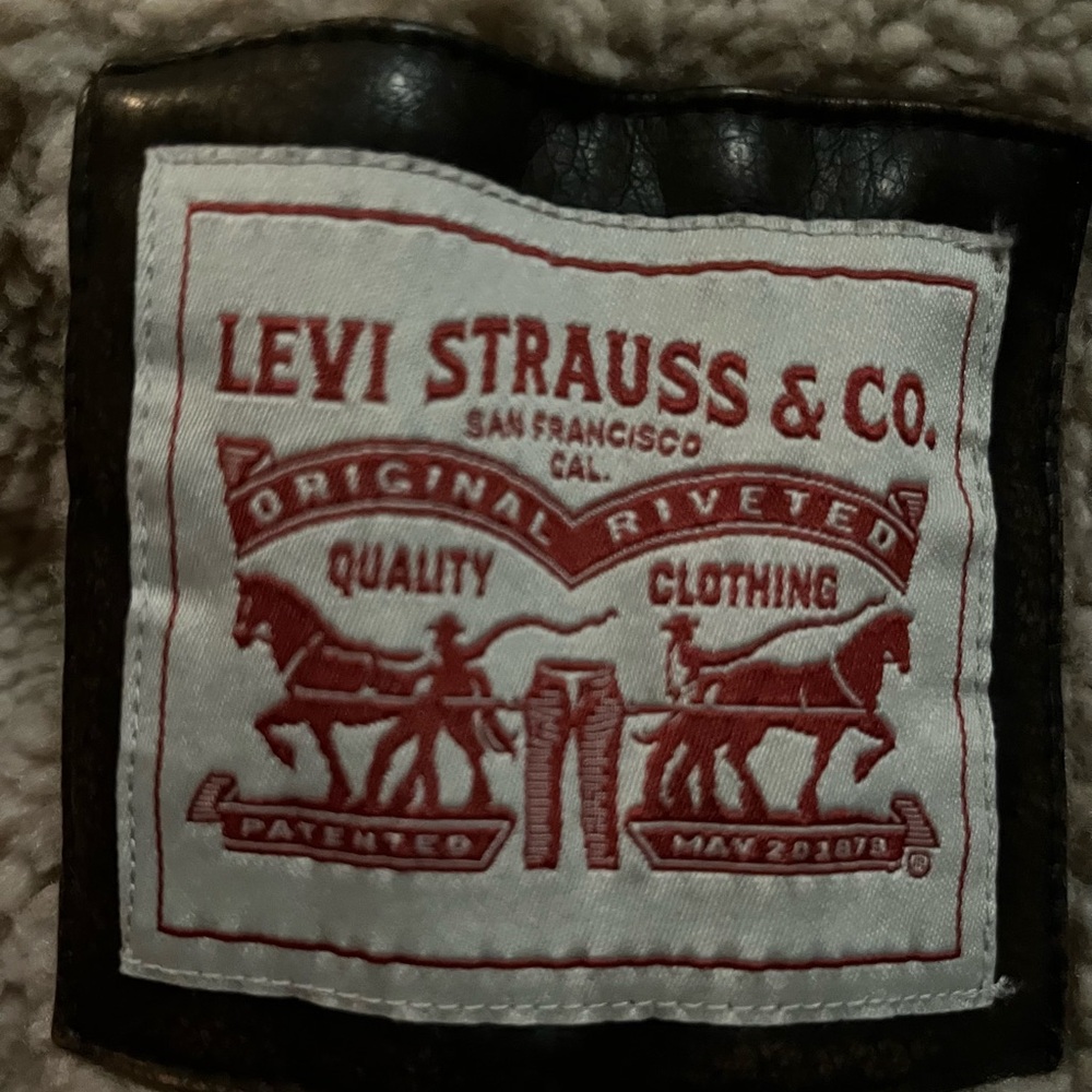 Levi Strauss Faux Leather Sherpa Lined Bomber Style Jacket Small - Picture 4 of 4